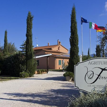 Agriturismo Ferruggini โบลเกริ ภายนอก รูปภาพ